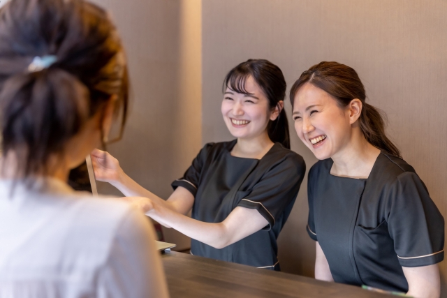 看護師さん・事務さんを募集しています